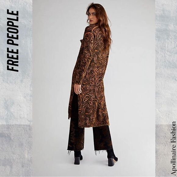 FREE PEOPLE TIGER PRINT CARDI DUSTER IN BLACK AND TAN LARGE NWOT - Picture 3 of 7